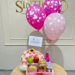 Desayuno sorpresa con hortensias, gerveras, girasoles y globos con helio