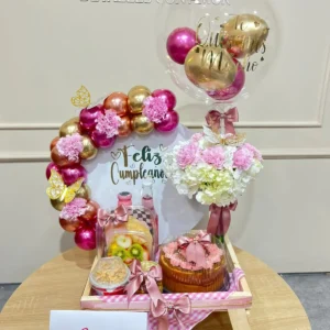 Desayuno sorpresa con hortensias, torta y globo con helio