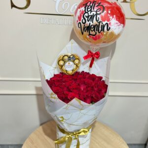 Bouquet de rosas, con caja de Ferrero Rocher y globo