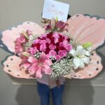 Bouquet de lirios y rosas