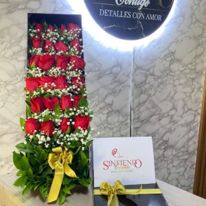 Caja con rosas