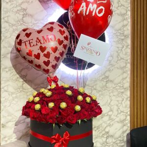 Caja corazon con rosas, Ferrero Rocher y globos con helio