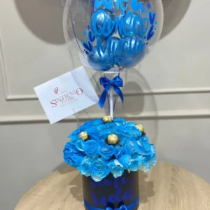 Cilindro en rosas azules, Ferrero Rocher y globo