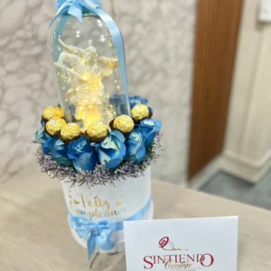 Caja con rosas azules, Ferrero Rocher y arcangel