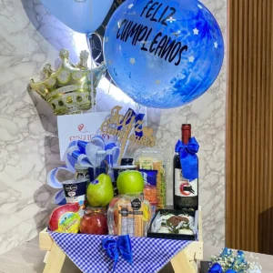 Ancheta especial con vino y globos con helio